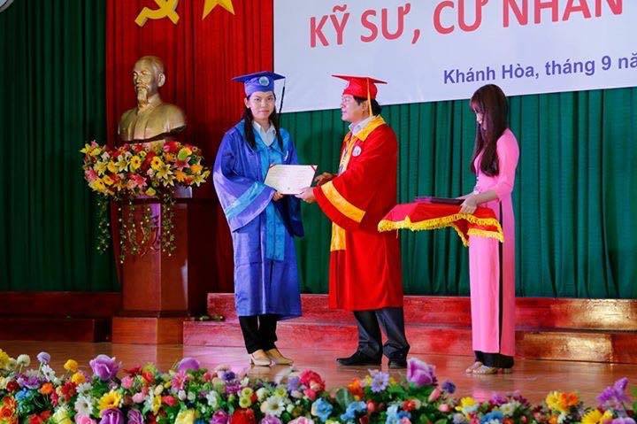 Gia sư Phạm Thu Hằng