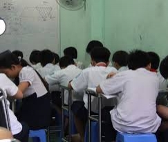 Yêu cầu chấn chỉnh dạy thêm, học thêm và tựu trường sớm